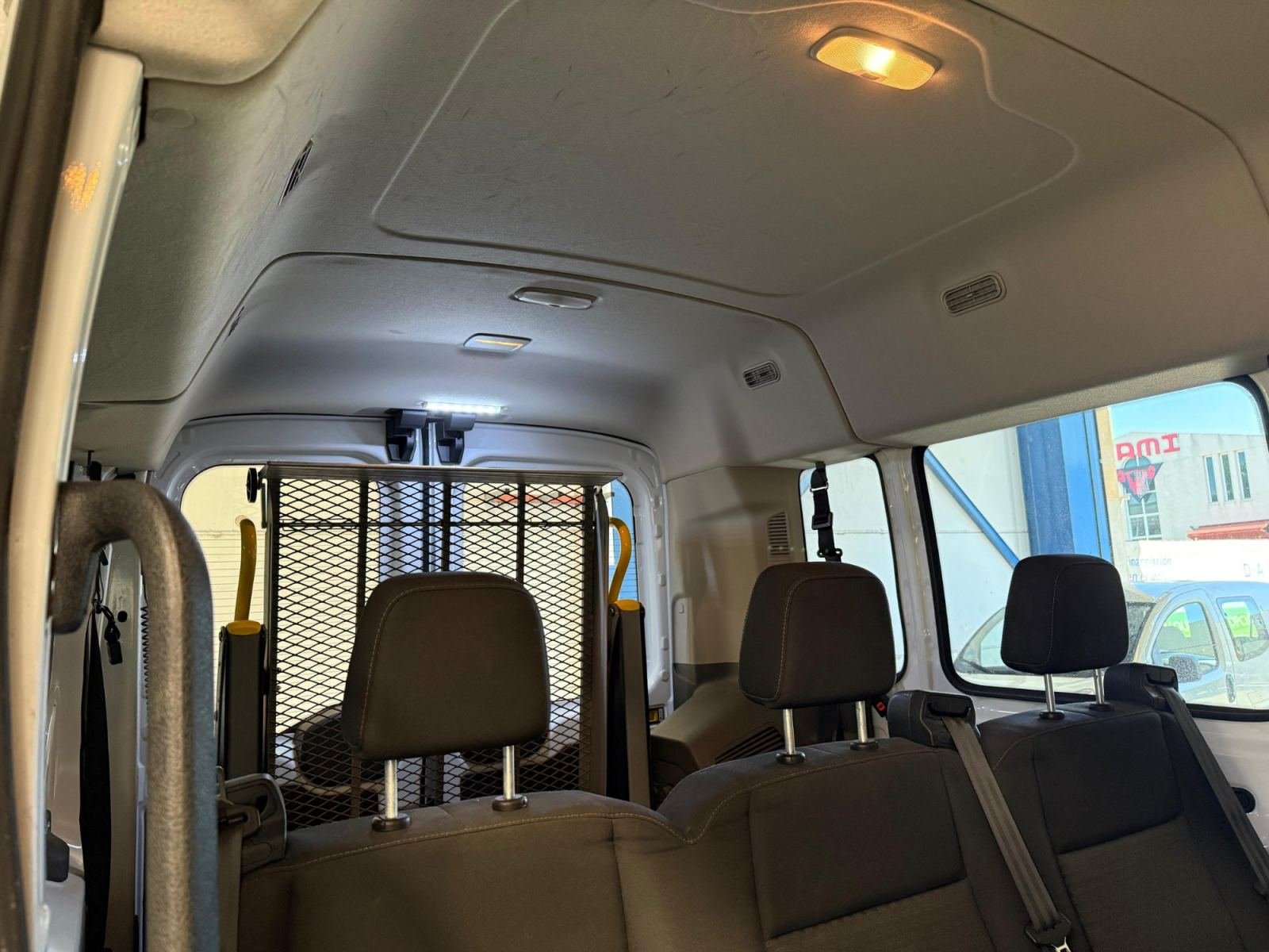 FORD TRANSIT 310 96kW L3H2 Van Trend Delantera 33