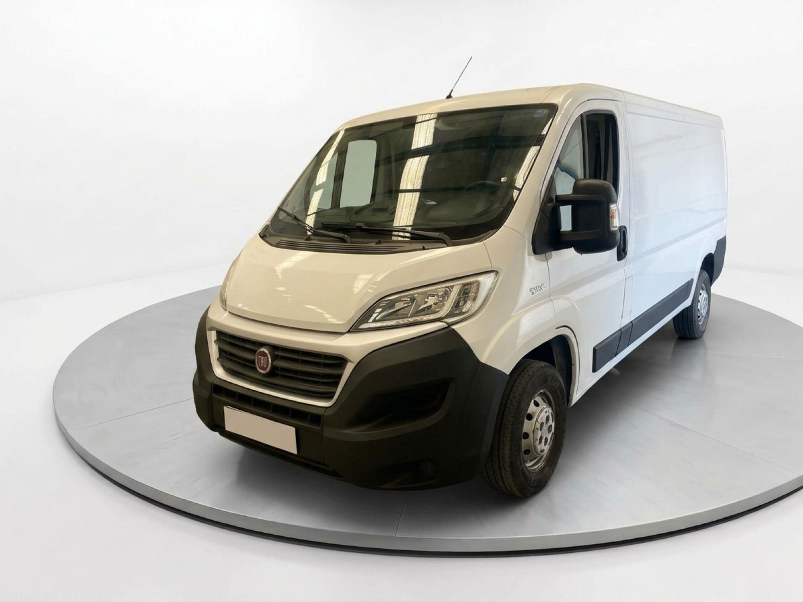imagen de FIAT DUCATO Furgón 35 Medio 100kW (140CV) Nat. Power - REF: 07337
