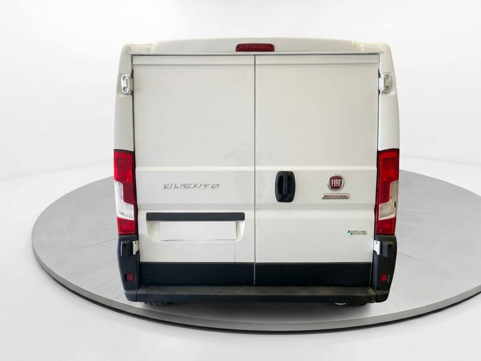 FIAT DUCATO Furgón 35 Medio 100kW (140CV) Nat. Power 6
