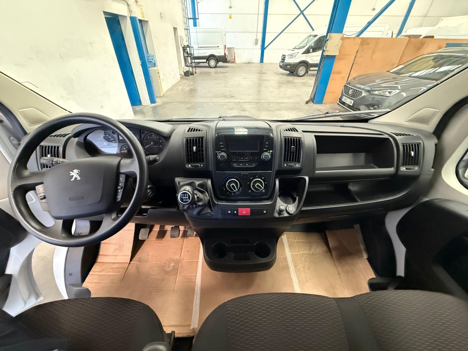 PEUGEOT BOXER 335 L2 BHDI 103kW (140CV) S&S 6 Vel. MAN 10