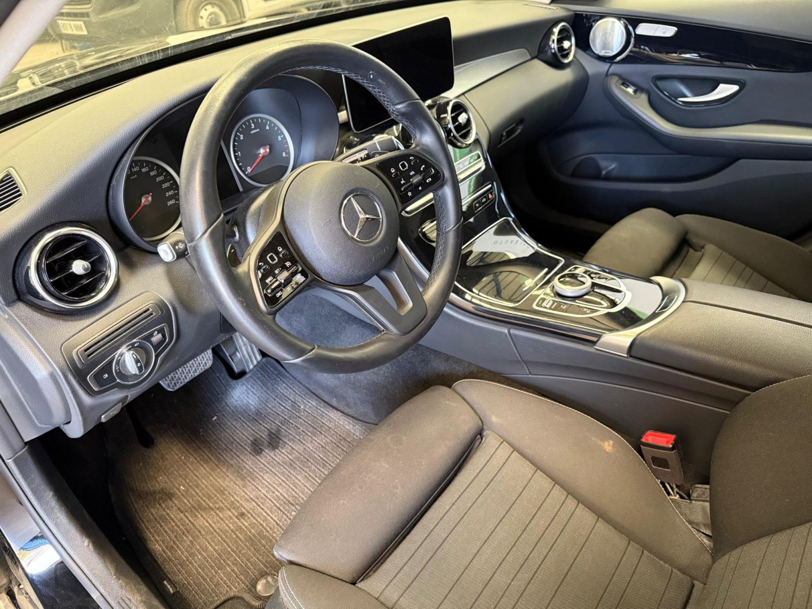 MERCEDES CLASE C C 300 de Estate 21
