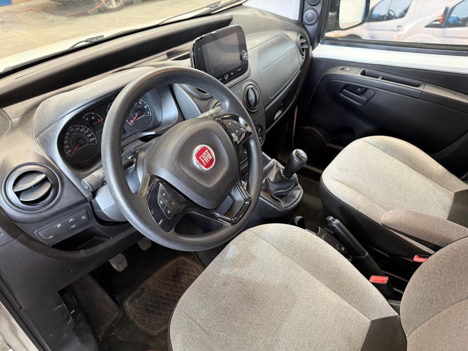 FIAT FIORINO Combi SX 1.3 MJet 80 CV M1 5 plazas E6 9