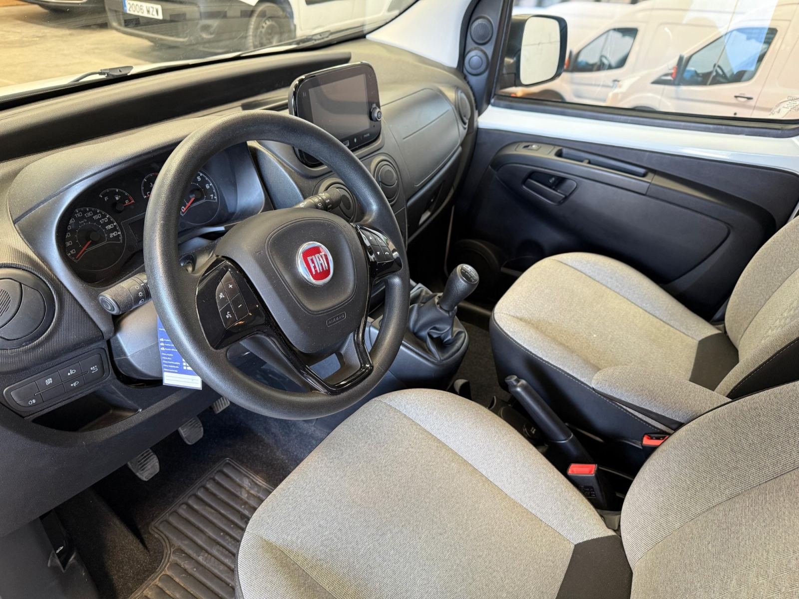 FIAT FIORINO Combi SX 1.3 MJet 80 CV M1 5 plazas E6 11