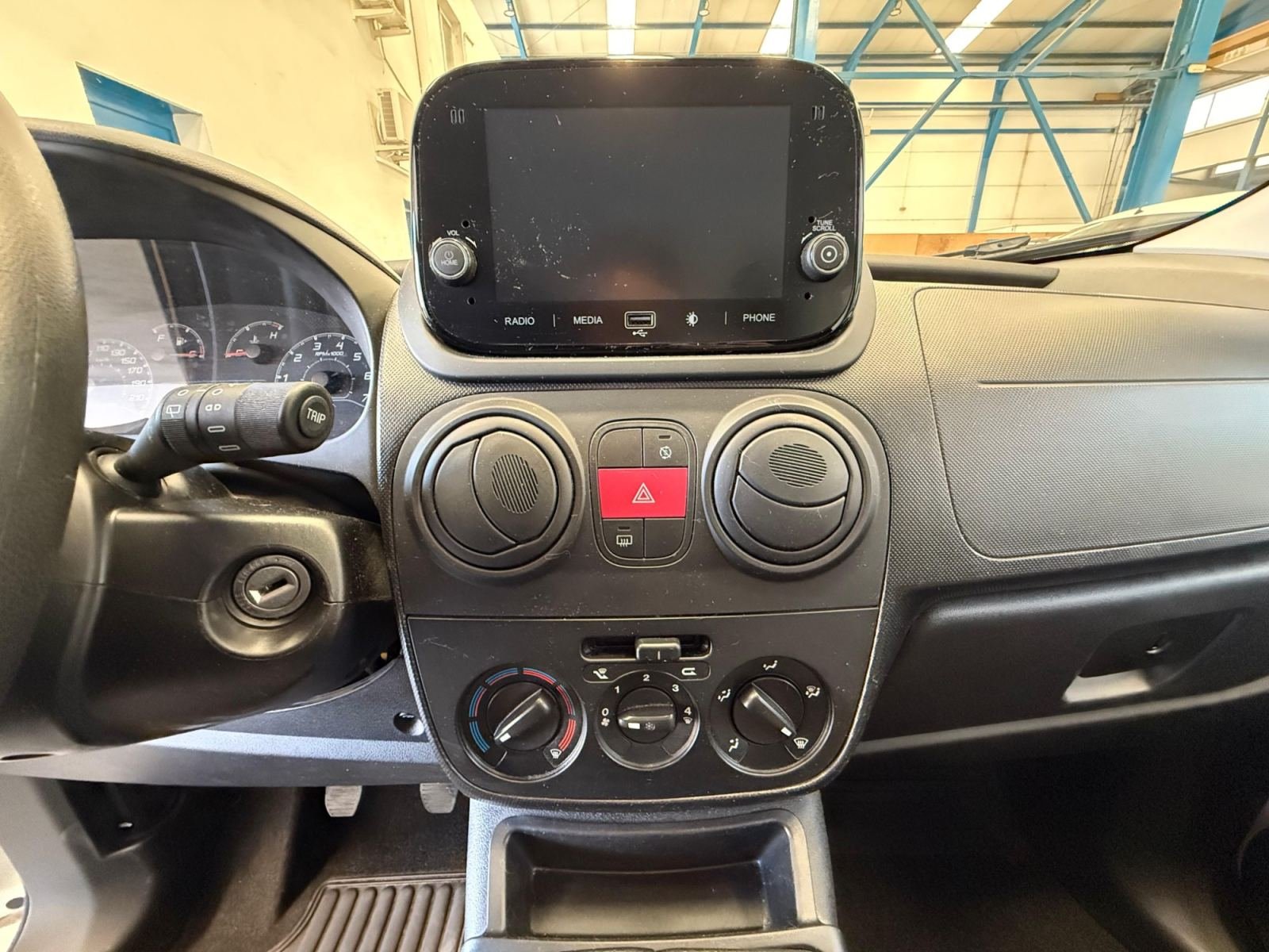 FIAT FIORINO Combi SX 1.3 MJet 80 CV M1 5 plazas E6 15