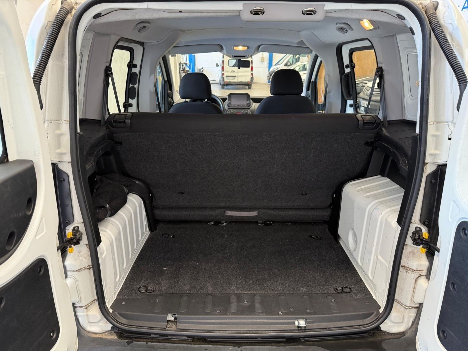 FIAT FIORINO Combi SX 1.3 MJet 80 CV M1 5 plazas E6 20