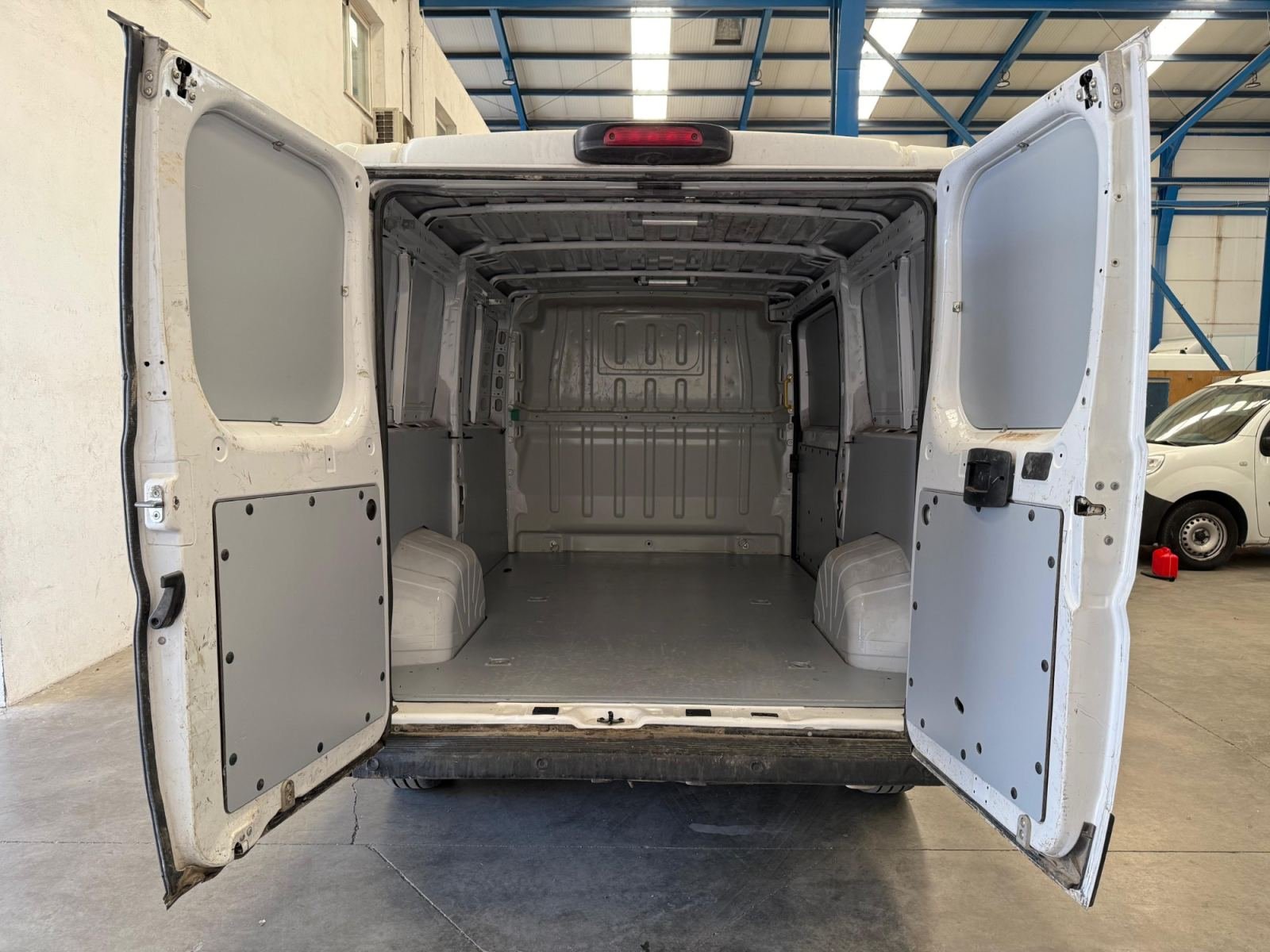 FIAT DUCATO 35 L2H1 Nat.Pow(100kW) EU6 D-temp GNC 20 