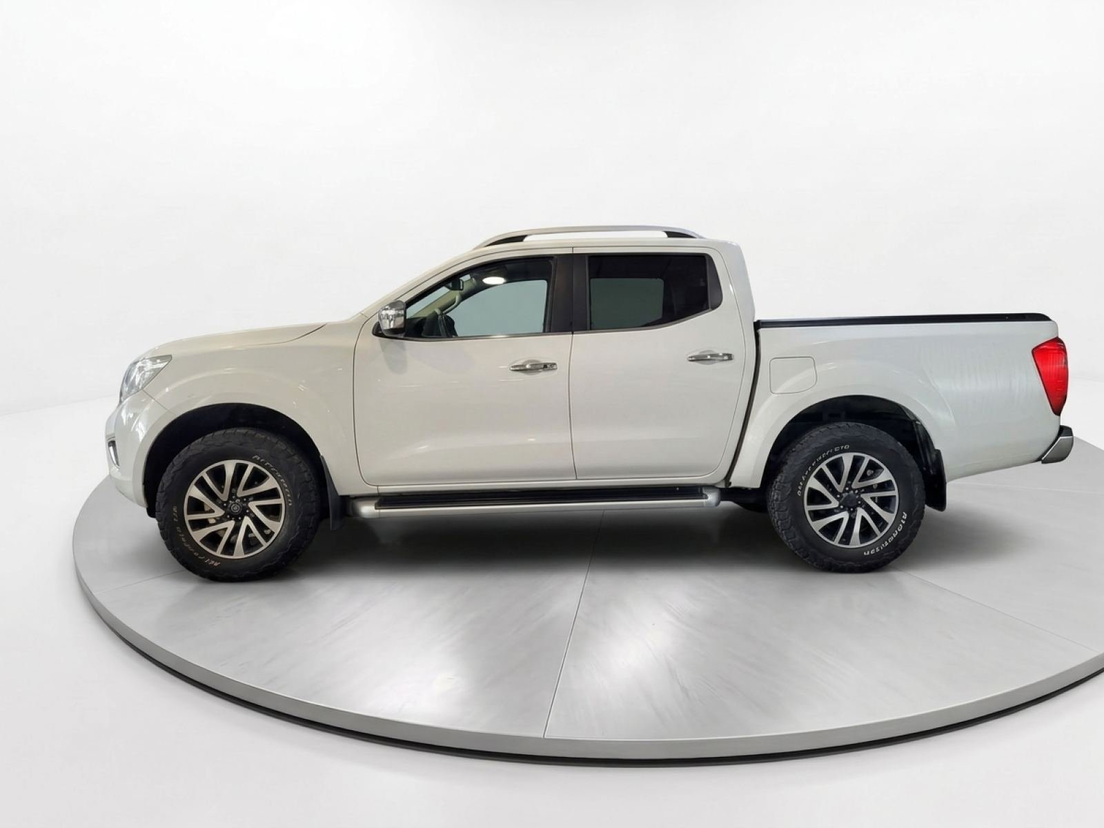 NISSAN NAVARA 2.3dCi 190cv N-Connecta 2