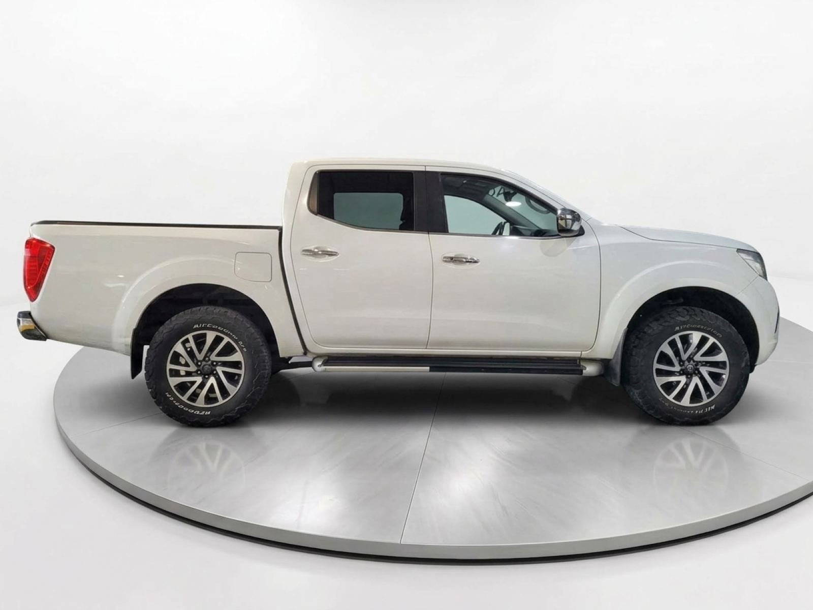NISSAN NAVARA 2.3dCi 190cv N-Connecta 6