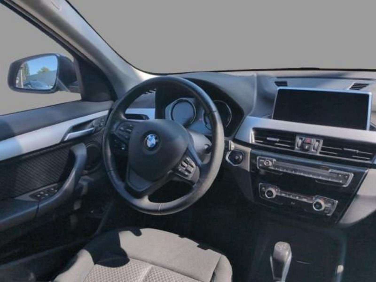 BMW X1 xDrive25e 9
