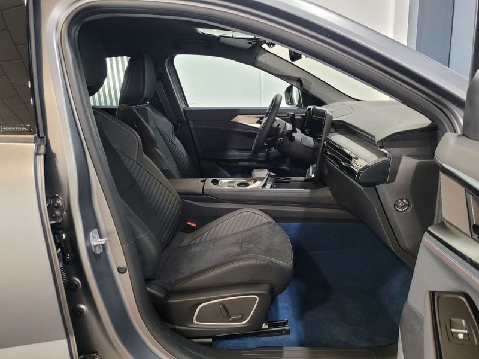 RENAULT RAFALE Atelier Alpine hyper hyb. E-T. 4x4 221kW 15