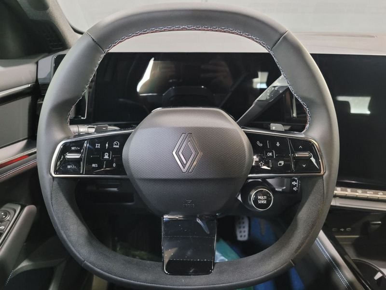 RENAULT RAFALE Atelier Alpine hyper hyb. E-T. 4x4 221kW 21