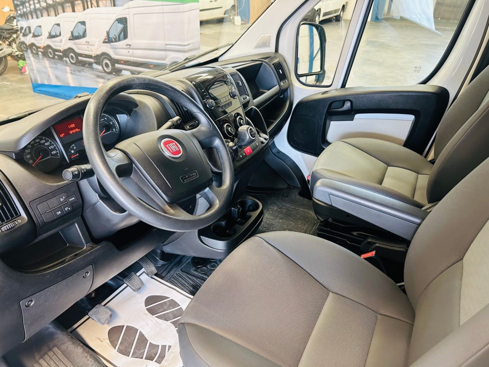 Fiat Ducato 33 Medio Techo Alto 2.0 Mjet - foto 9