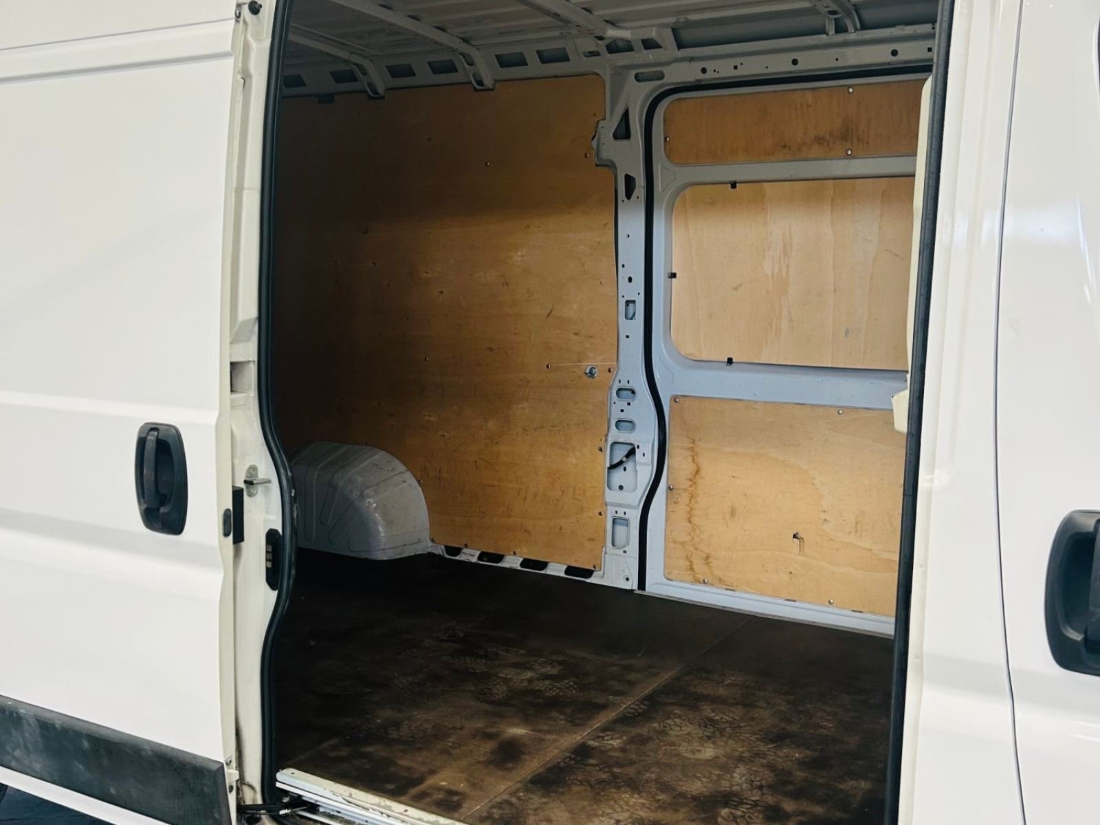 Fiat Ducato 33 Medio Techo Alto 2.0 Mjet - foto 14