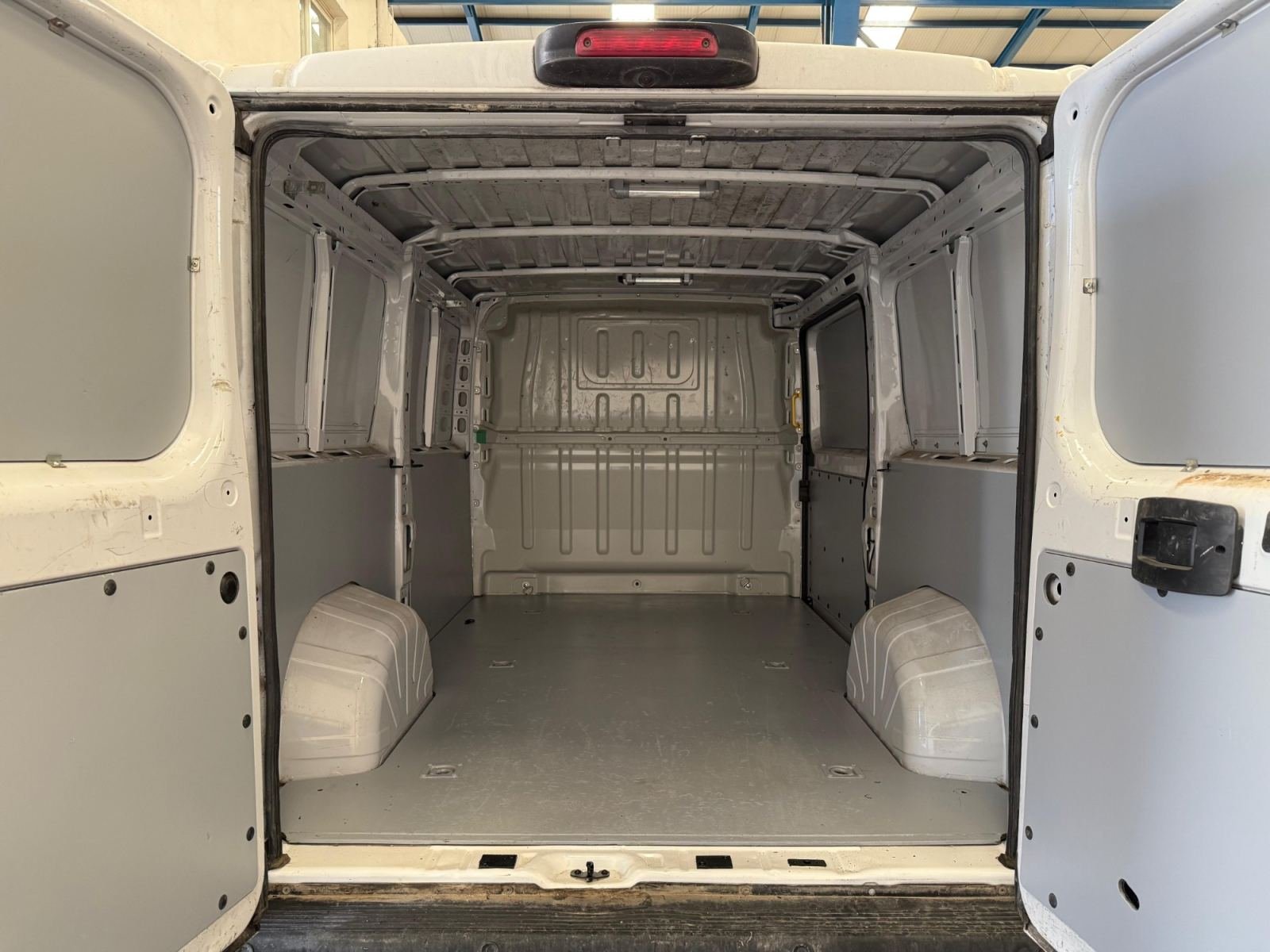 Fiat Ducato 35 L2H1 Nat.Pow EU6 D-temp GNC - foto 20
