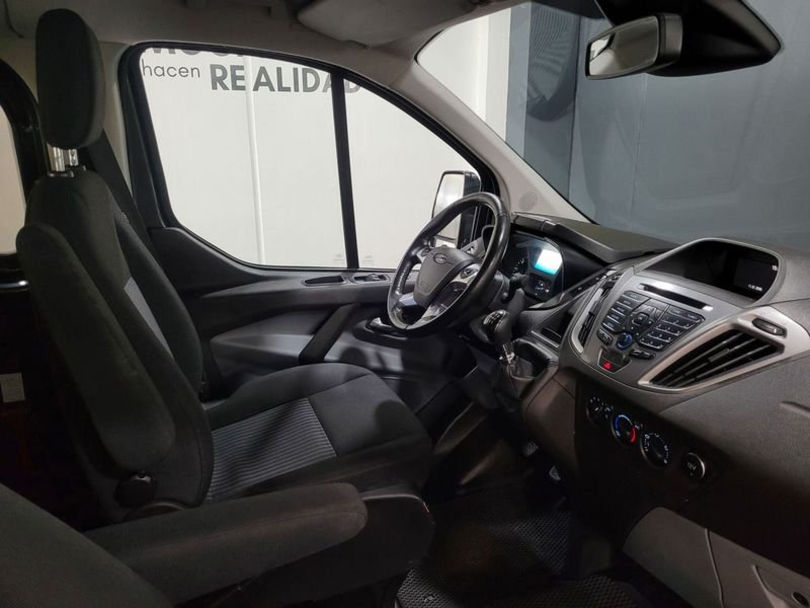 Ford Transit Custom Kombi 2.0 TDCi 310 L1 Ambiente - foto 12