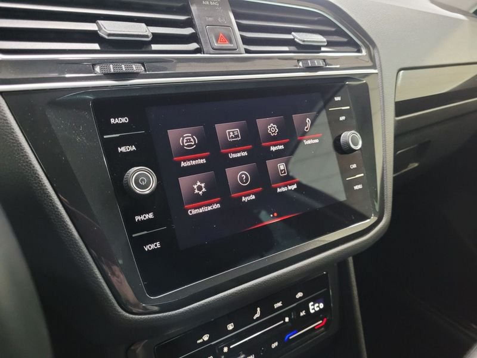 VOLKSWAGEN TIGUAN 1.4 TSI eHybrid 245cv DSG Life 23
