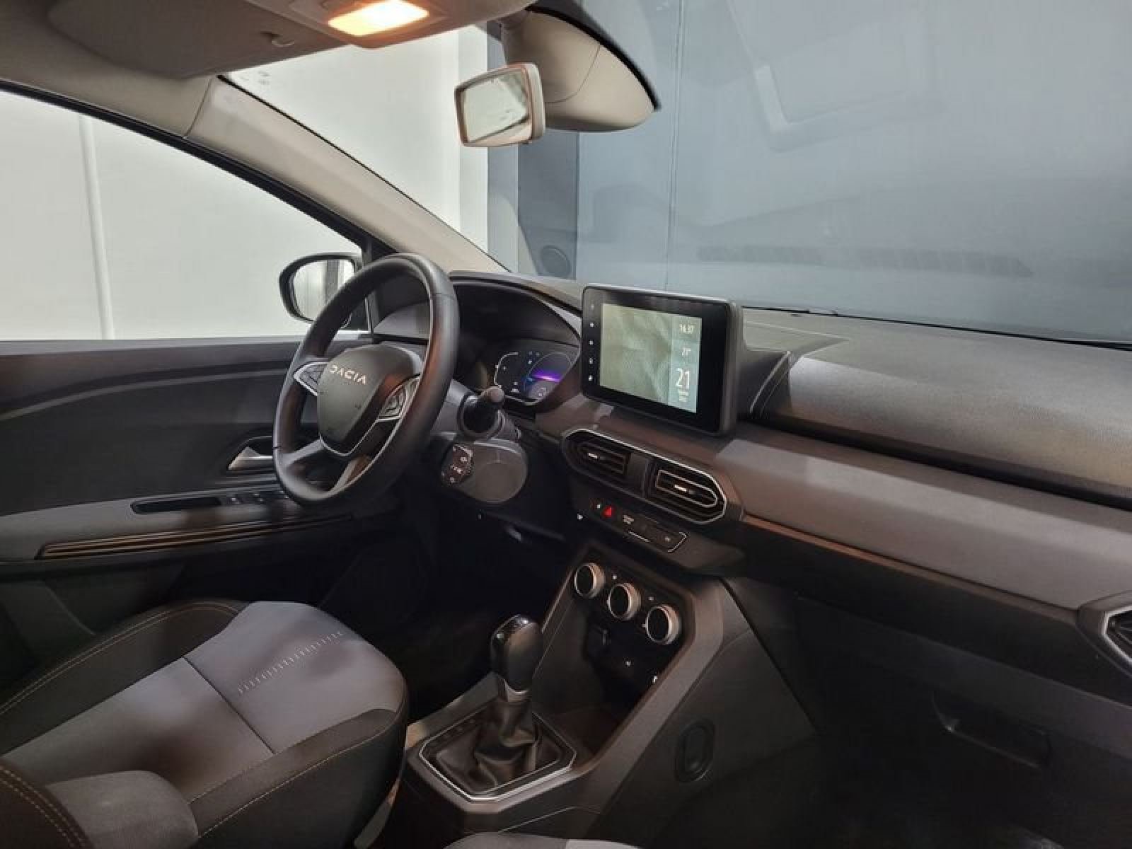 DACIA JOGGER Hybrid 140cv S.L. Extreme 7 plazas 10 