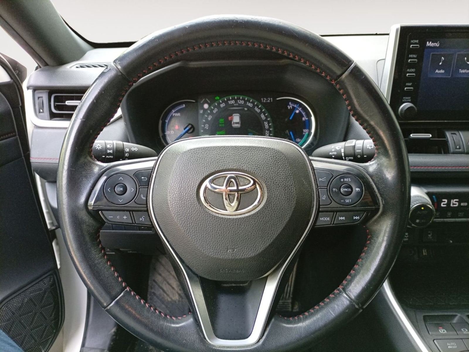 TOYOTA RAV4 2.5l PLUG-IN 300PH (e-CVT) Advance 13