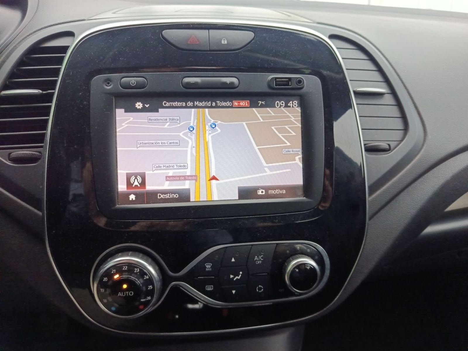 RENAULT CAPTUR Zen TCe 66kW (90CV) GPF 14
