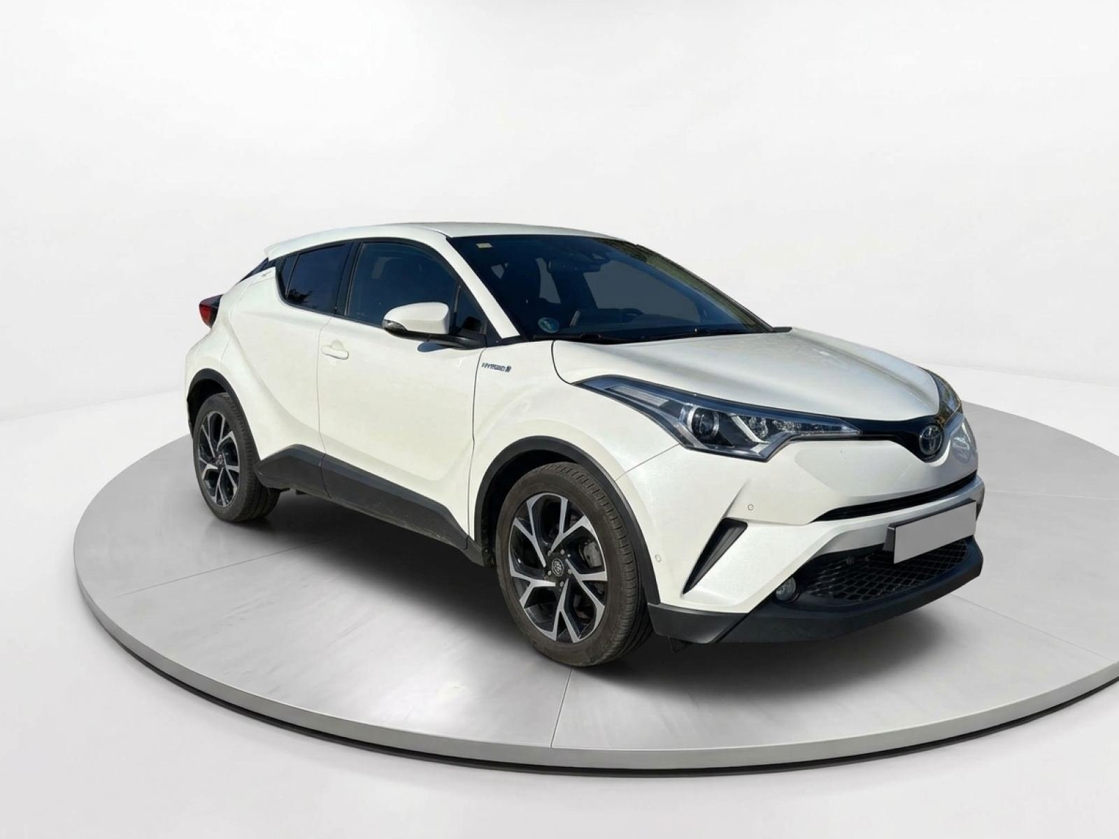 TOYOTA C-HR 1.8 125H Advance 13