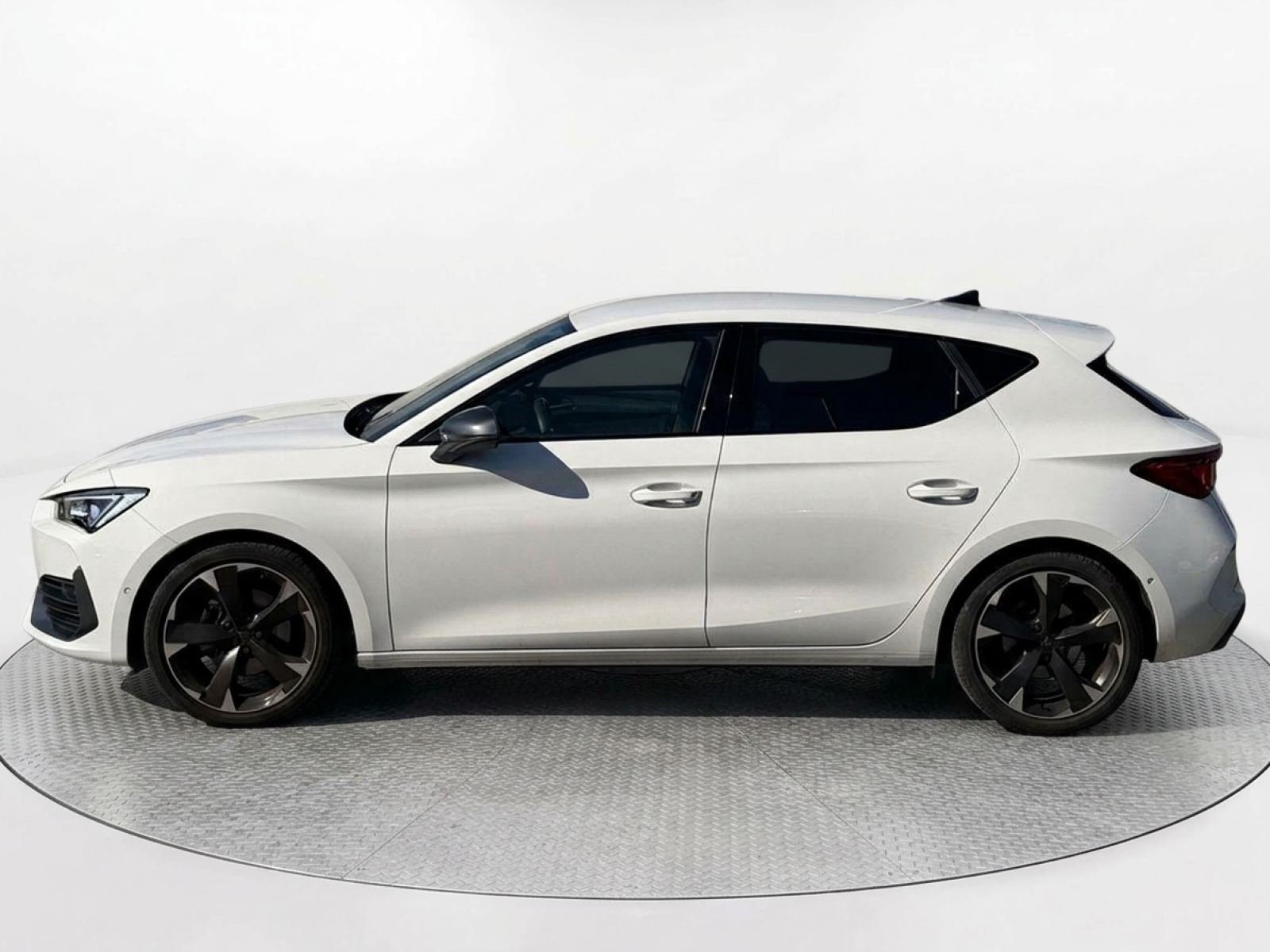 CUPRA LEÓN 1.5 eTSI 110kW (150CV) DSG 21 