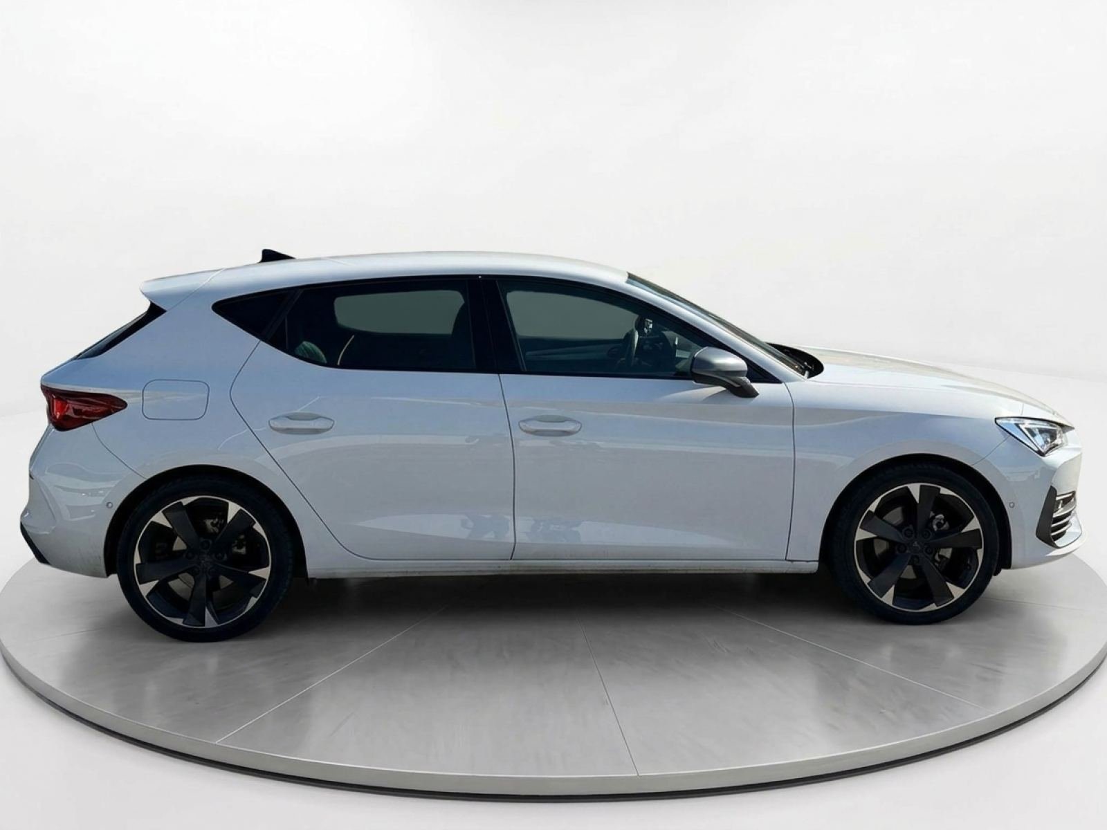 CUPRA LEÓN 1.5 eTSI 110kW (150CV) DSG 22 