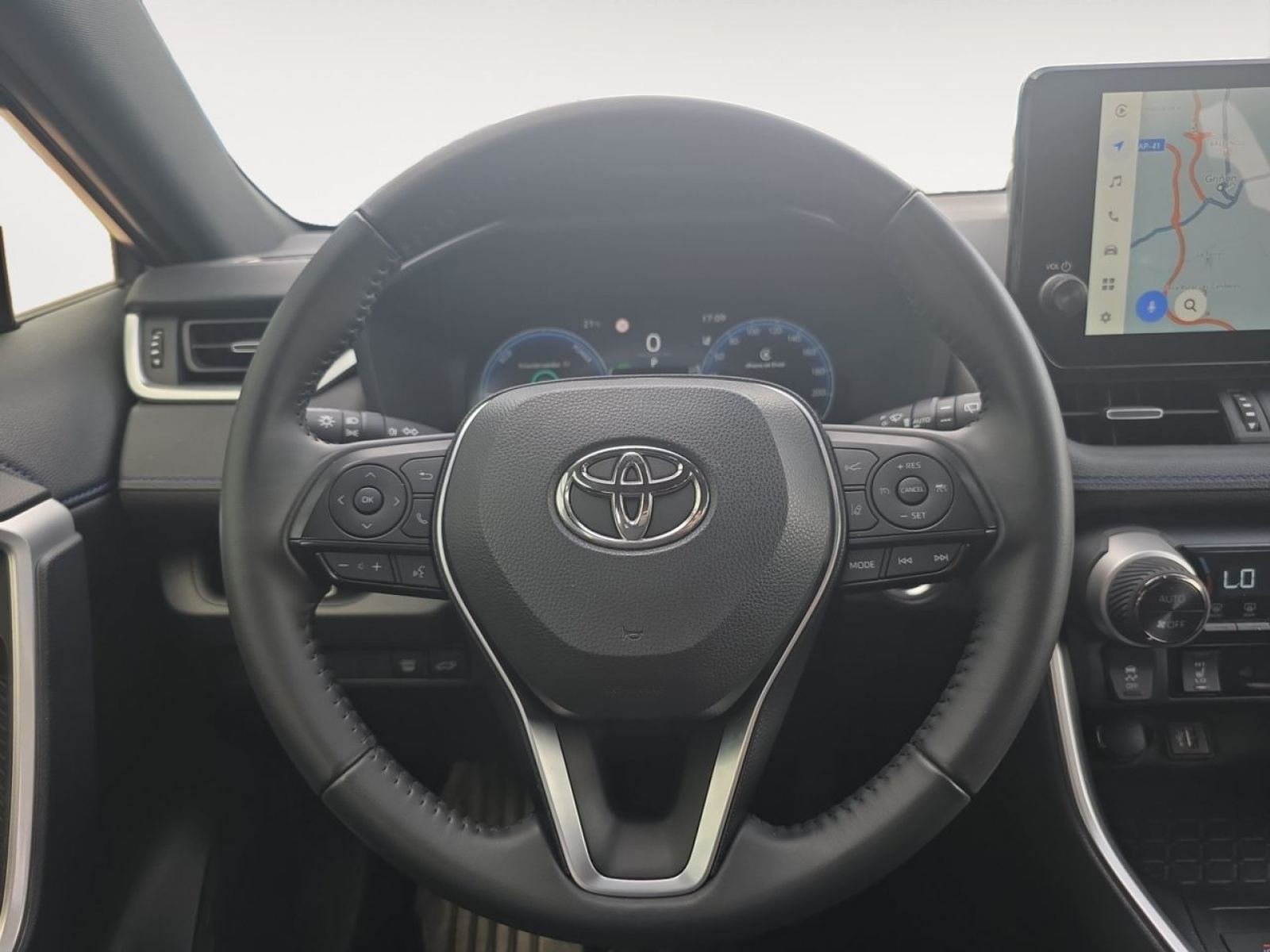 TOYOTA RAV4 220H e-CVT 4x2 Style 14