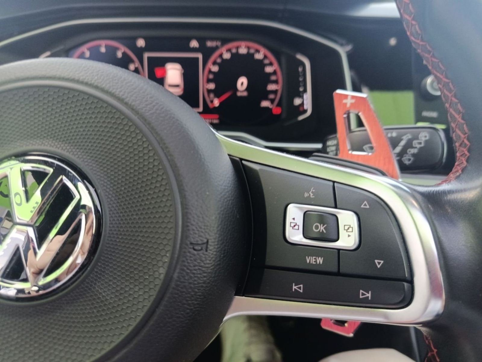 VOLKSWAGEN POLO GTI 2.0 TSI 147kW (200CV) DSG 19 