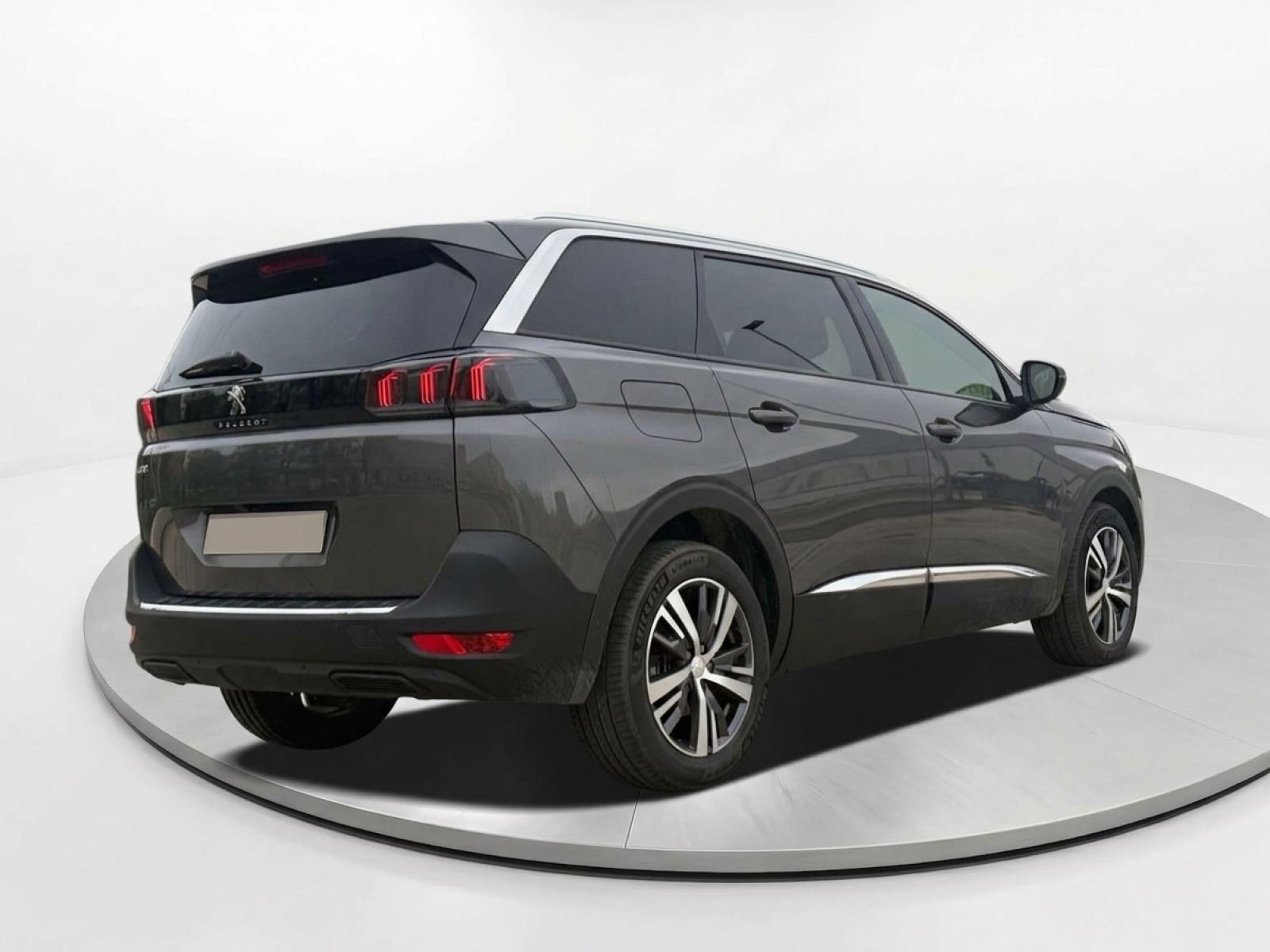 PEUGEOT 5008 1.2 100KW Allure Pack eDCS6 4 