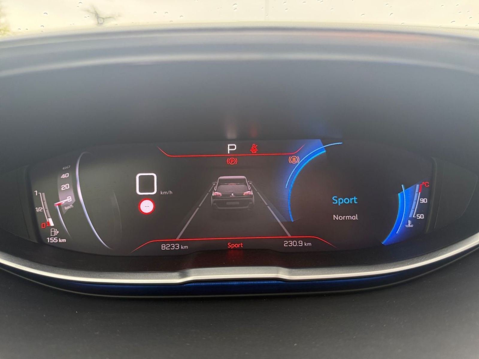 PEUGEOT 5008 1.2 100KW Allure Pack eDCS6 15 