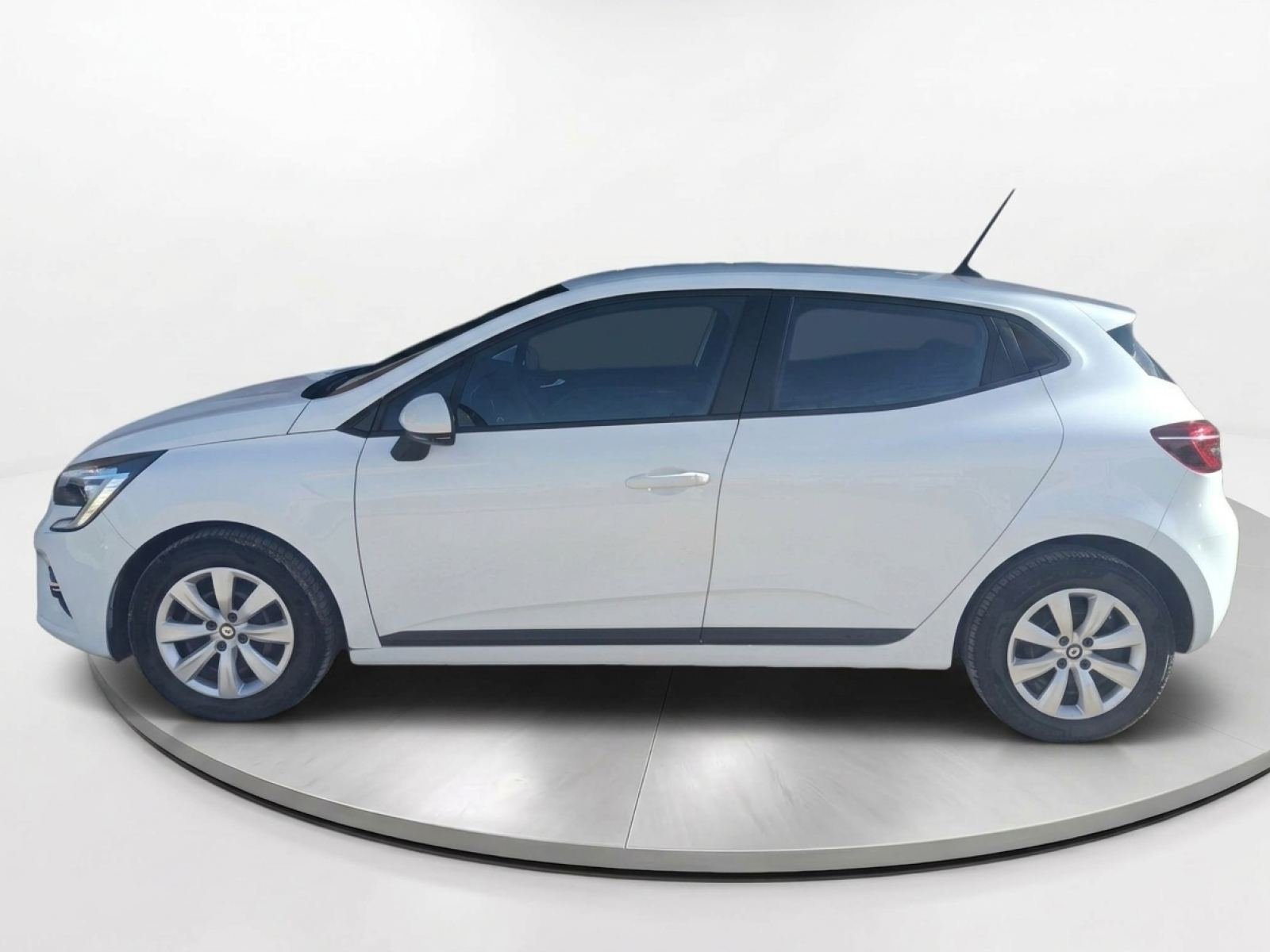 RENAULT CLIO Business Blue dCi 74kW (100CV) 21