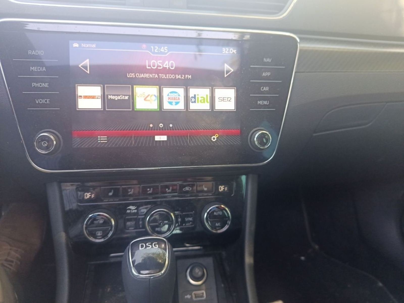 SKODA SUPERB Combi 2.0 TDI 140kW (190CV) DSG 4x4 L&K 14 