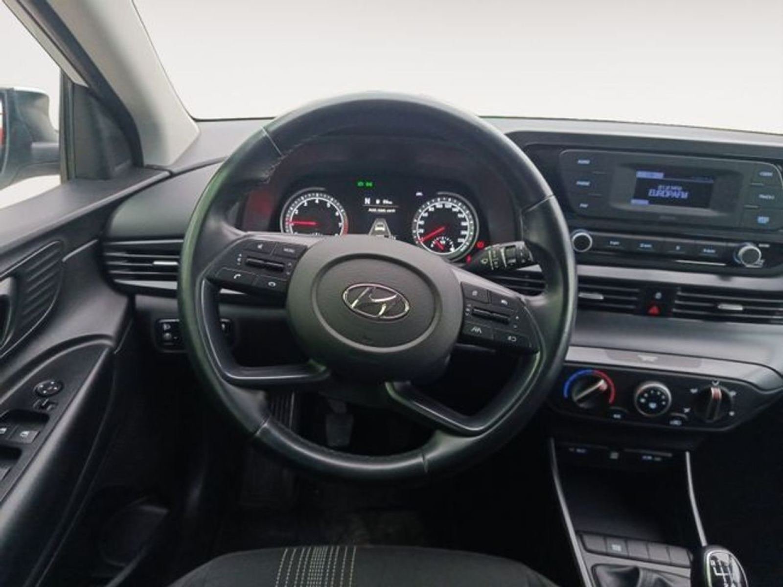 HYUNDAI I20 1.0 TGDI 74kW (100CV) 48V Essence 8