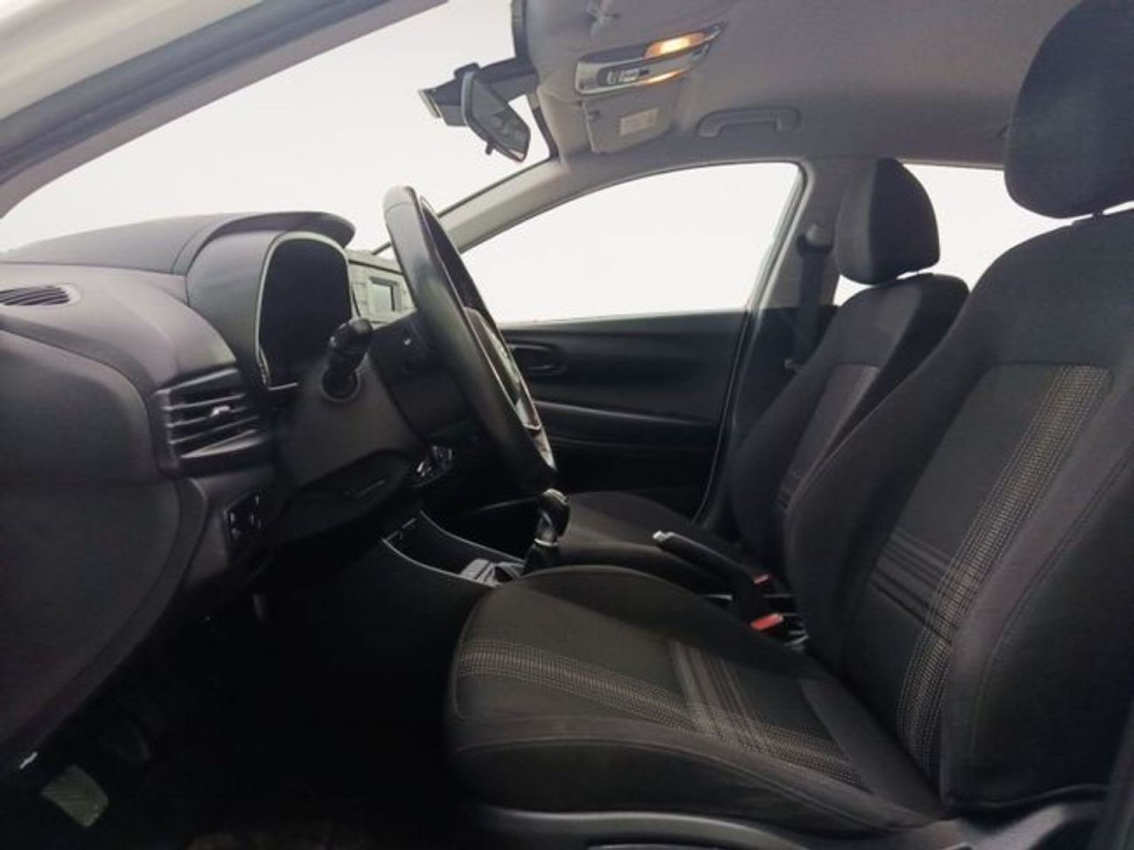 HYUNDAI I20 1.0 TGDI 74kW (100CV) 48V Essence 9
