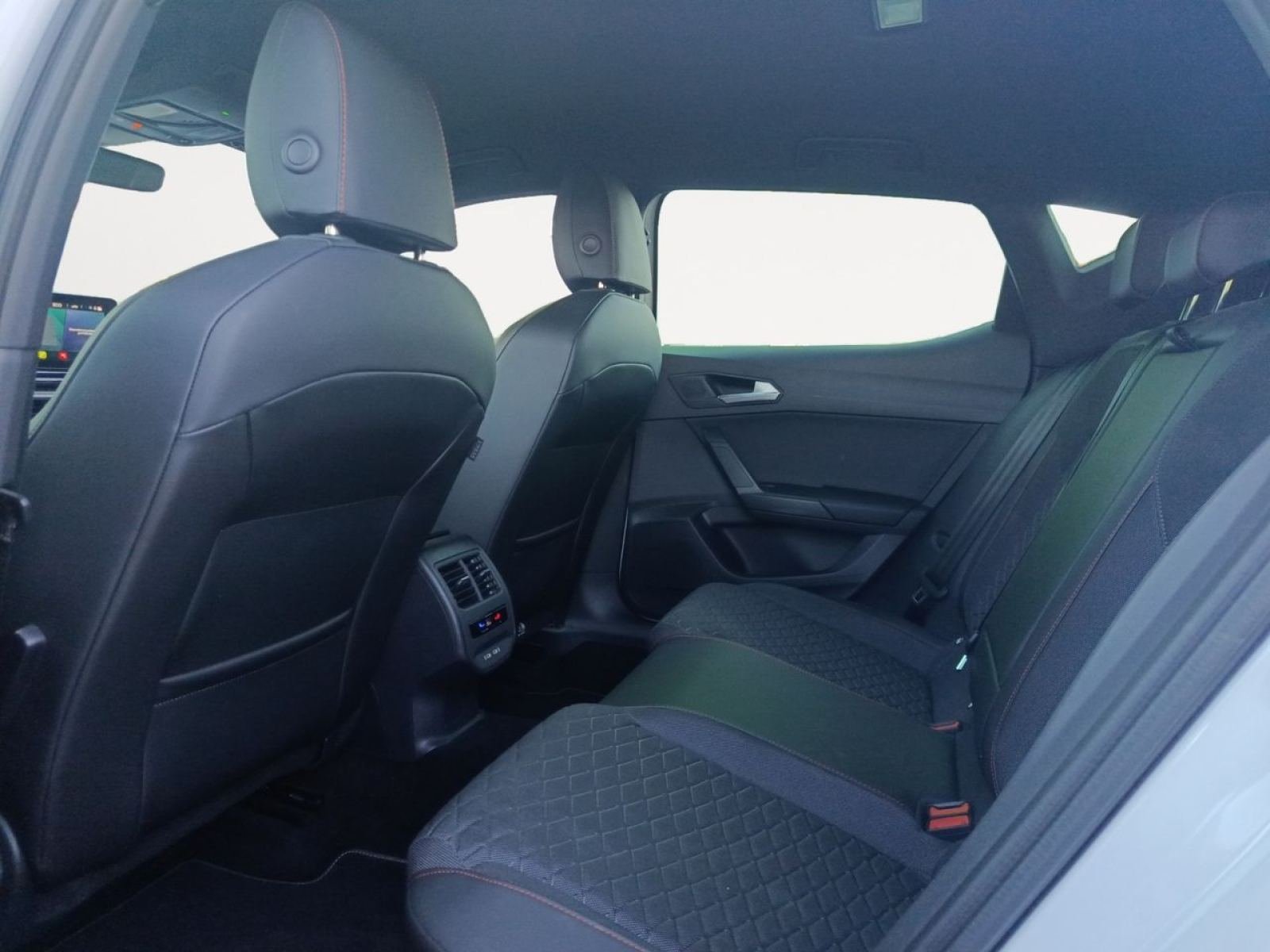 SEAT LEON 1.5 TSI e-Hybrid 150kW DSG-6 FR XXL 11