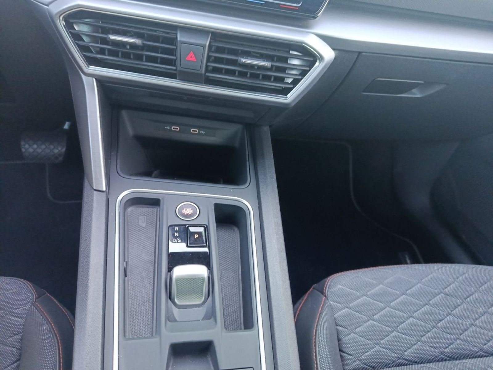 SEAT LEON 1.5 TSI e-Hybrid 150kW DSG-6 FR XXL 18