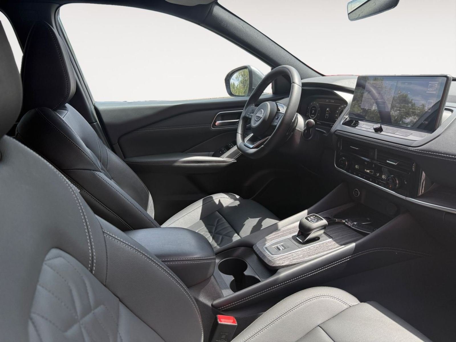 NISSAN QASHQAI DIG-T 117kW (158CV) mHEV CVT Tekna Prem. 13