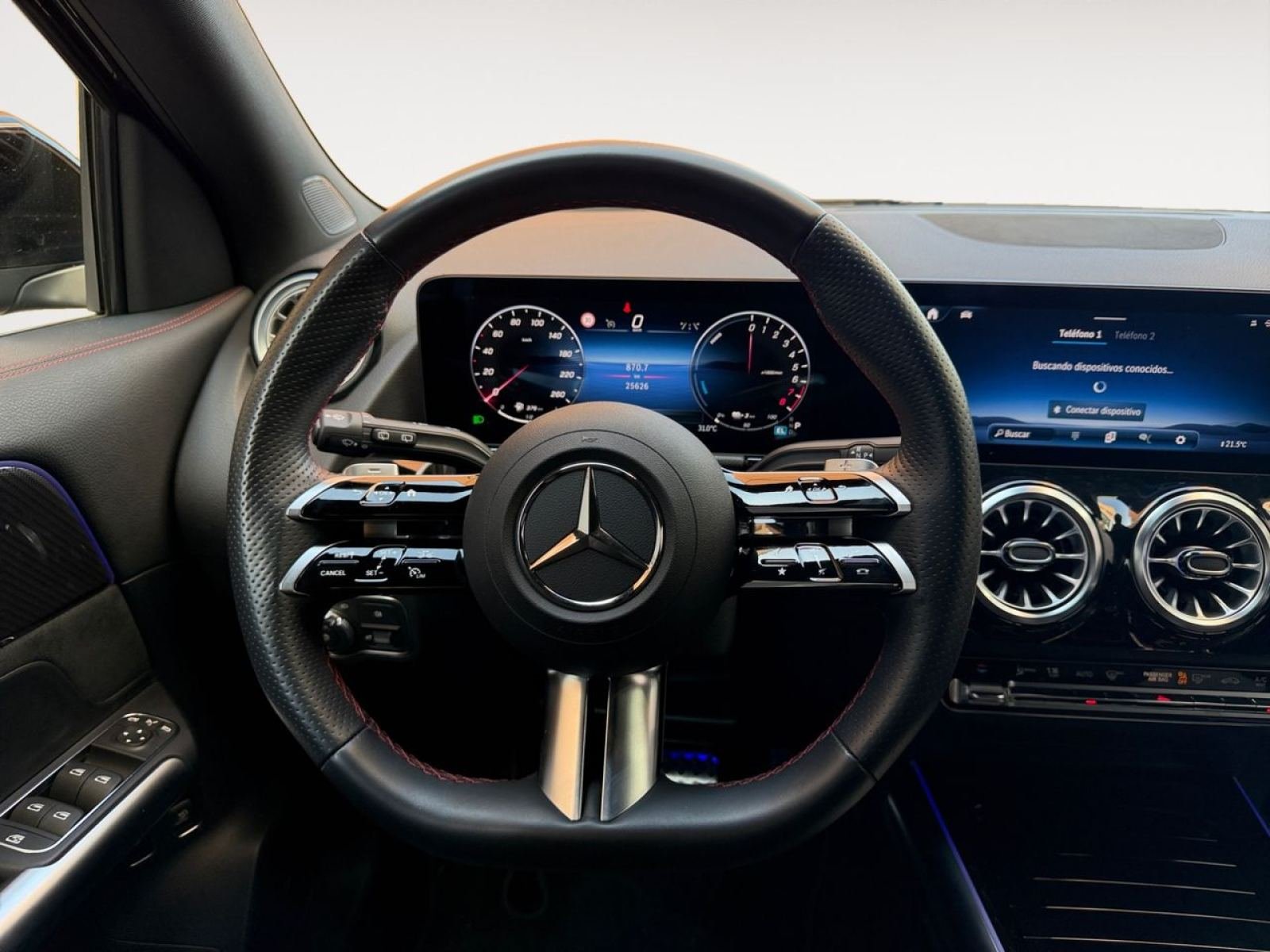 MERCEDES GLA GLA 250e 11