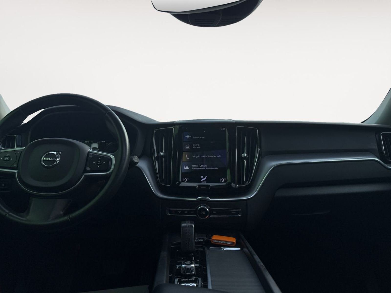 VOLVO XC60 2.0 T6 AWD Recharge R-Design Exp Auto 9