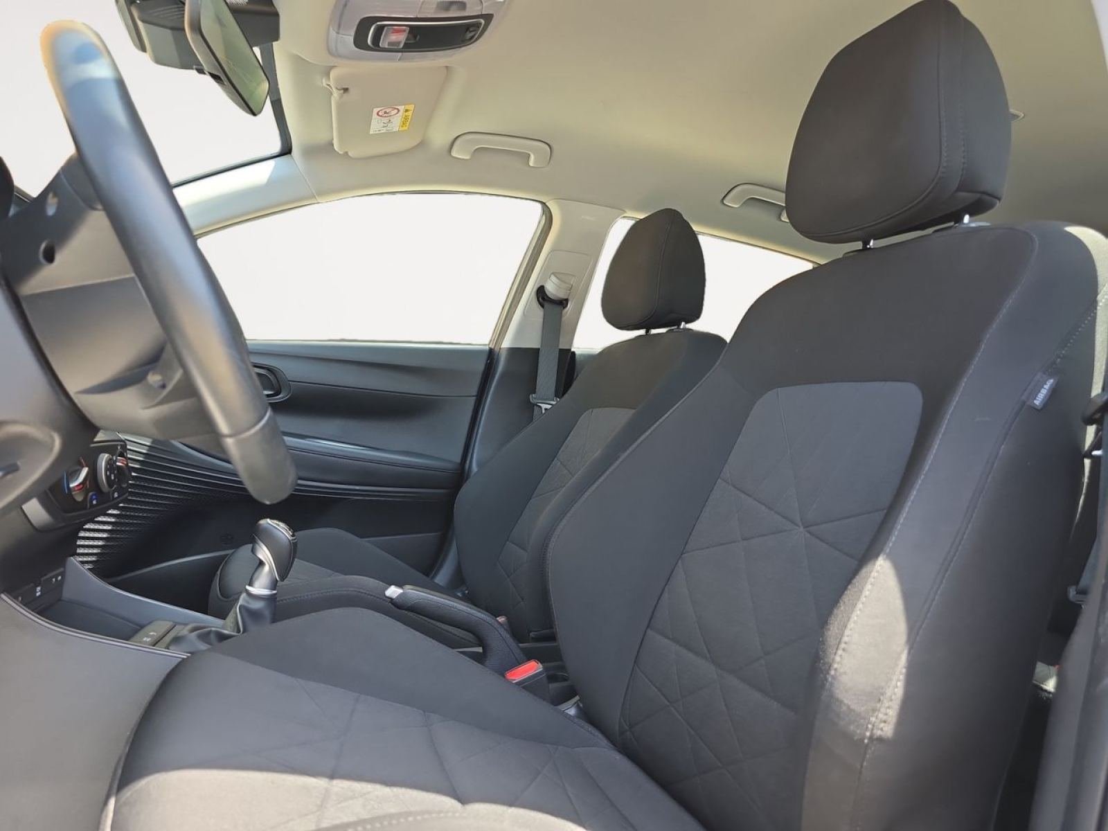 HYUNDAI BAYON 1.0 TGDI 74kW (100CV) 48V Maxx 8