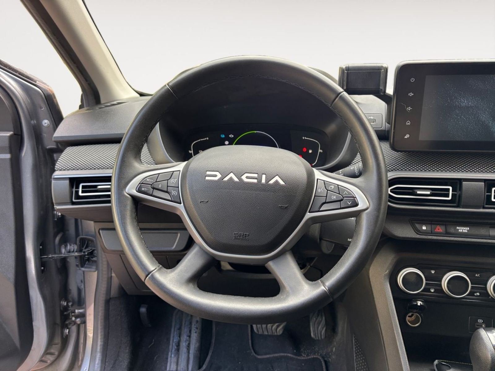 DACIA JOGGER Expression HYBRID 105kW (140CV) 5 plazas 12