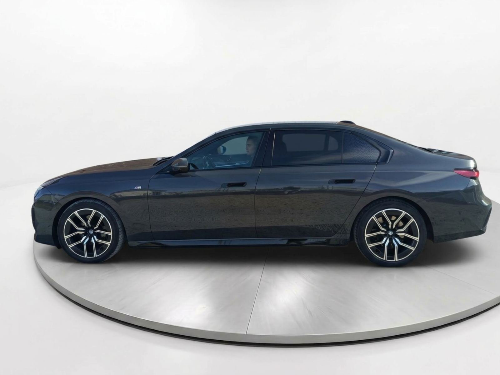 BMW SERIE 7 740d xDrive 29