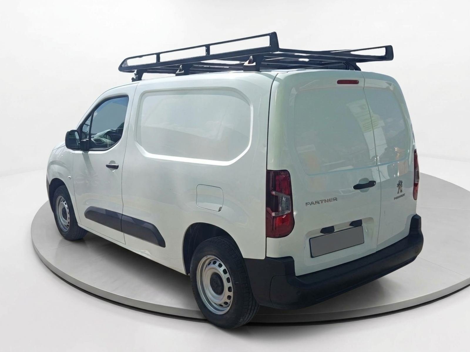 PEUGEOT PARTNER PRO STANDARD 8 4 