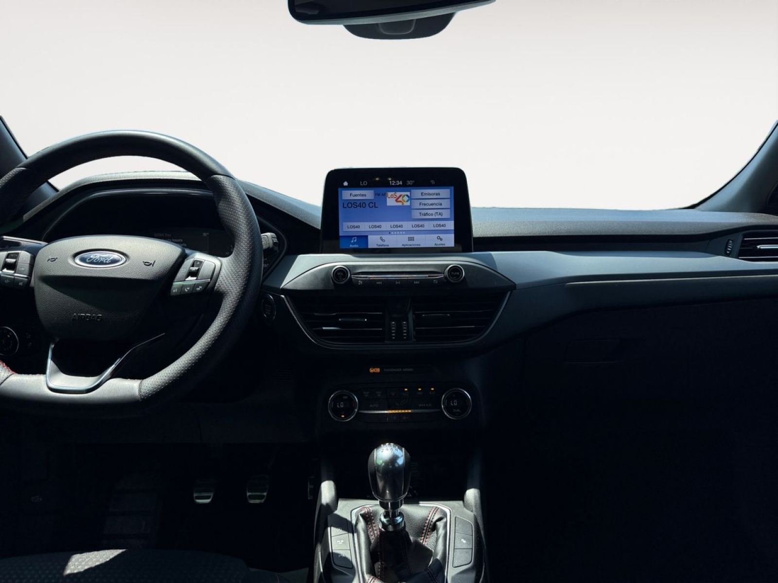 FORD FOCUS 1.0 Ecoboost MHEV 92kW ST-Line 9