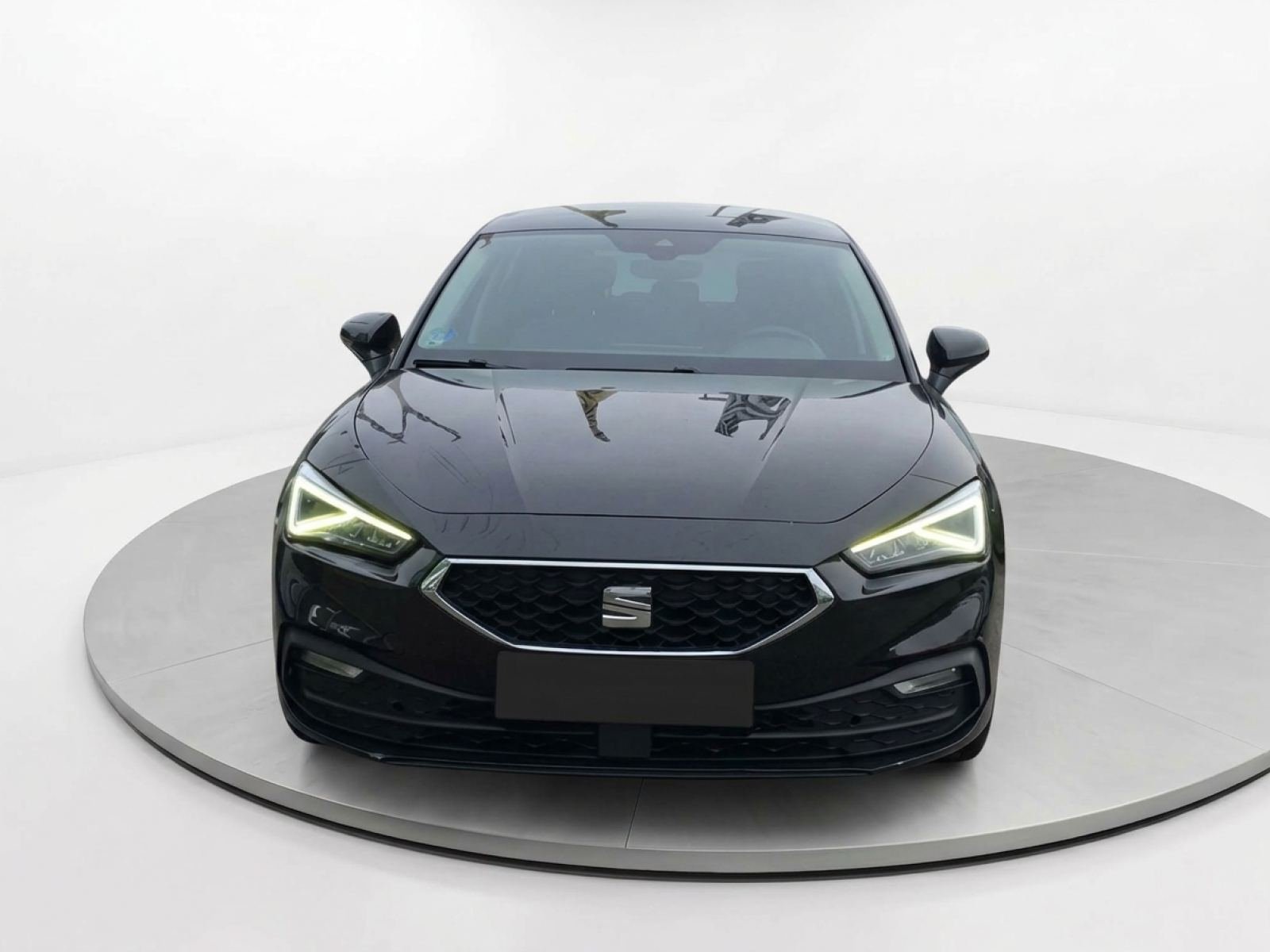 SEAT LEÓN 1.0 eTSI DSG SS Xcellence 6 
