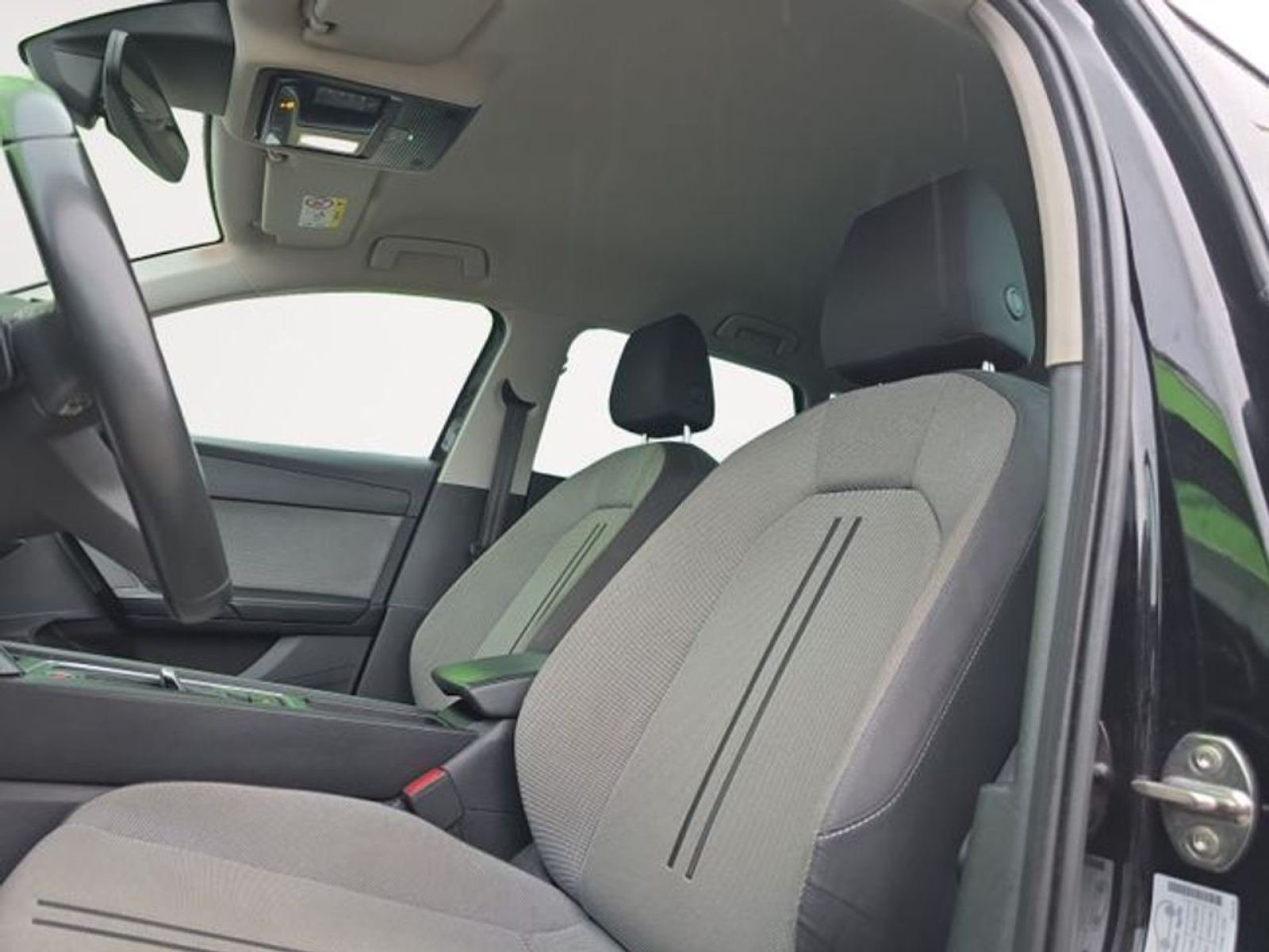 SEAT LEÓN 1.0 eTSI DSG SS Xcellence 7 