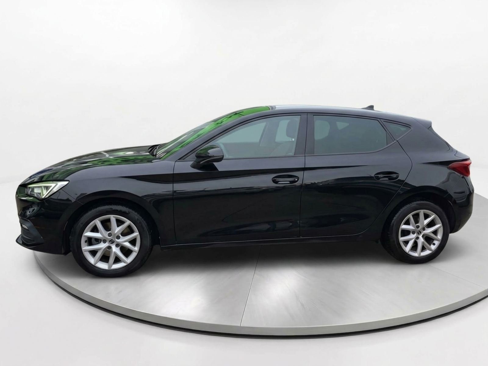SEAT LEÓN 1.0 eTSI DSG SS Xcellence 20 