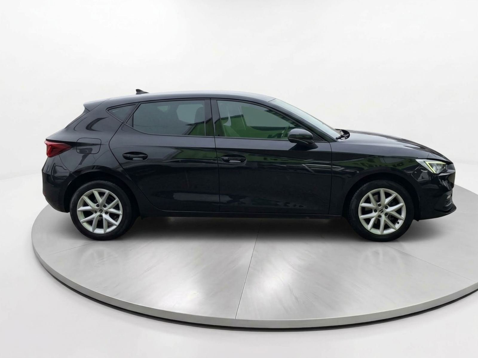 SEAT LEÓN 1.0 eTSI DSG SS Xcellence 21 