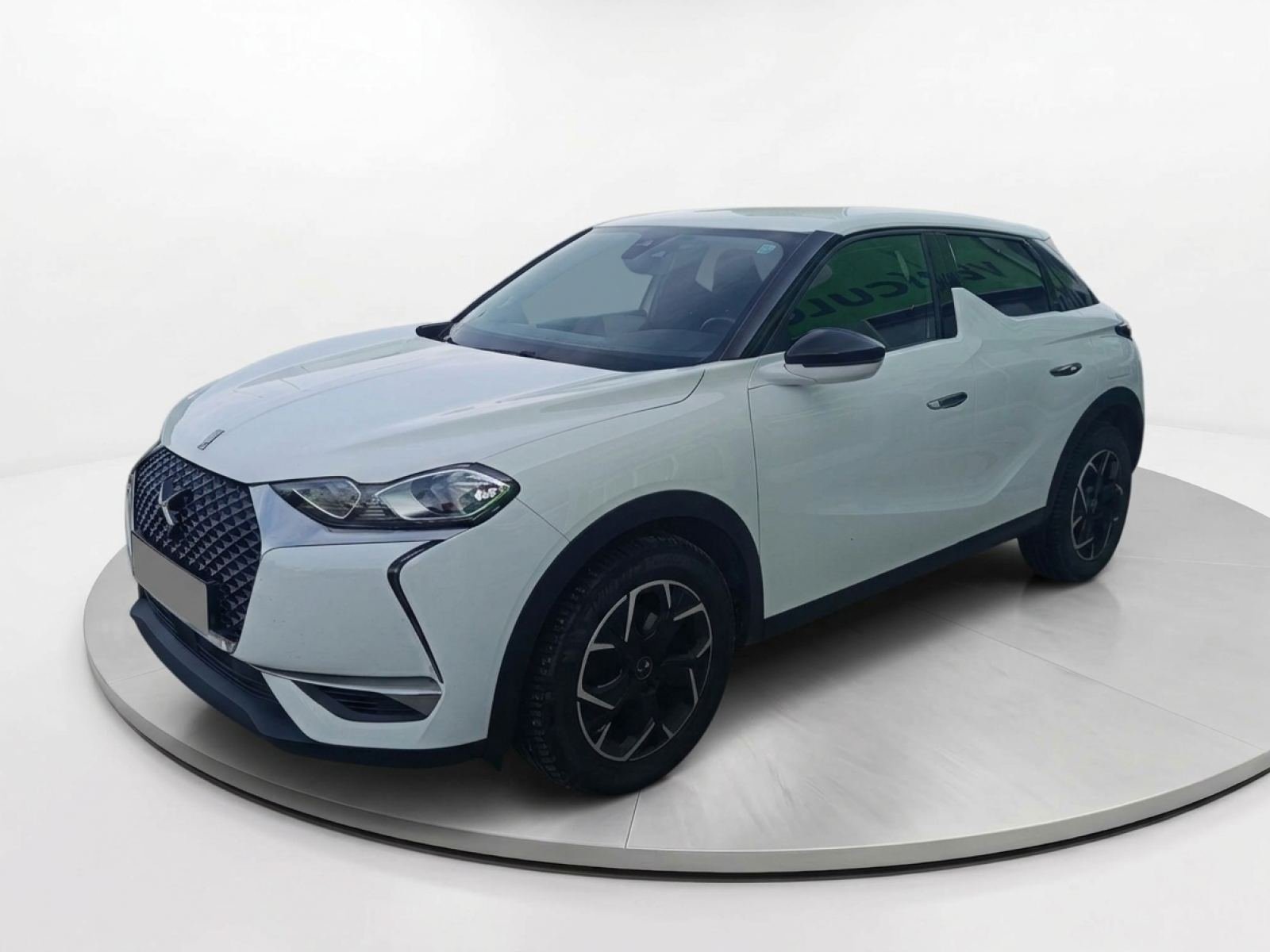 DS DS 3 CROSSBACK BlueHDi 73 kW Manual CONNECTED CHIC 1 