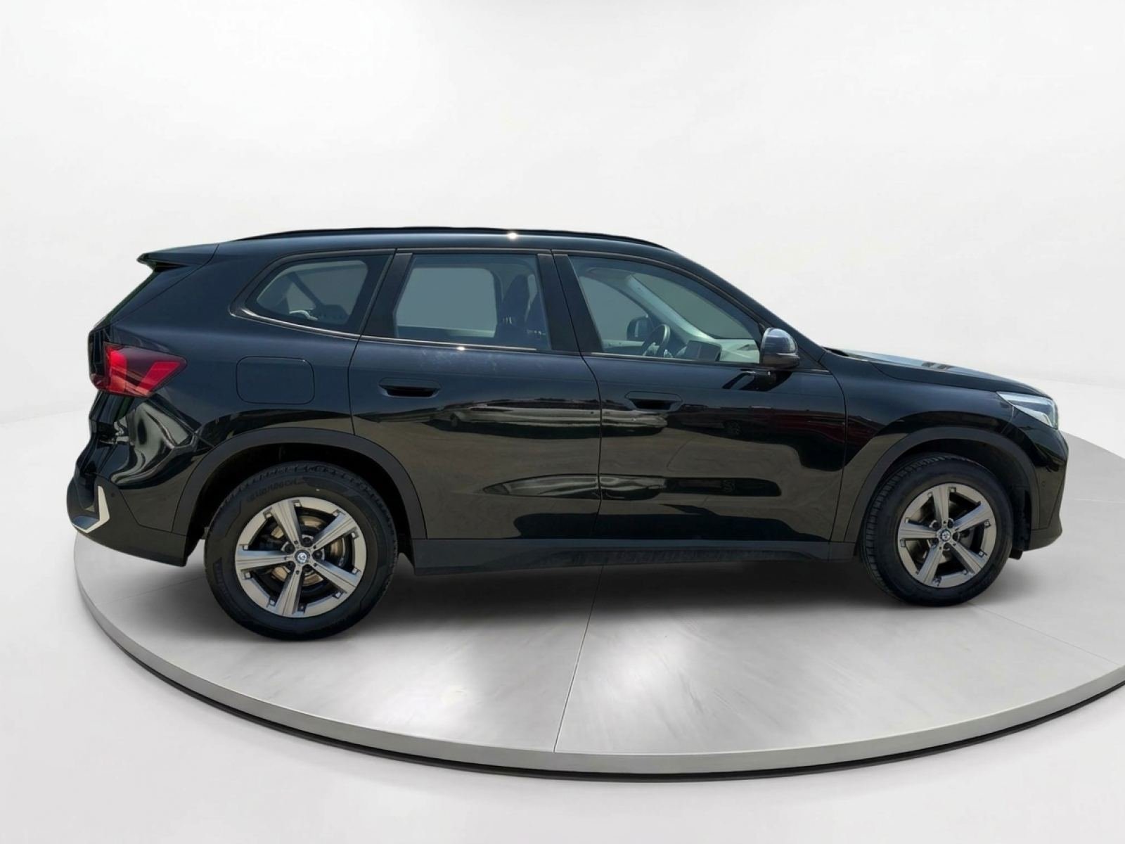 BMW X1 sDrive18i 21 